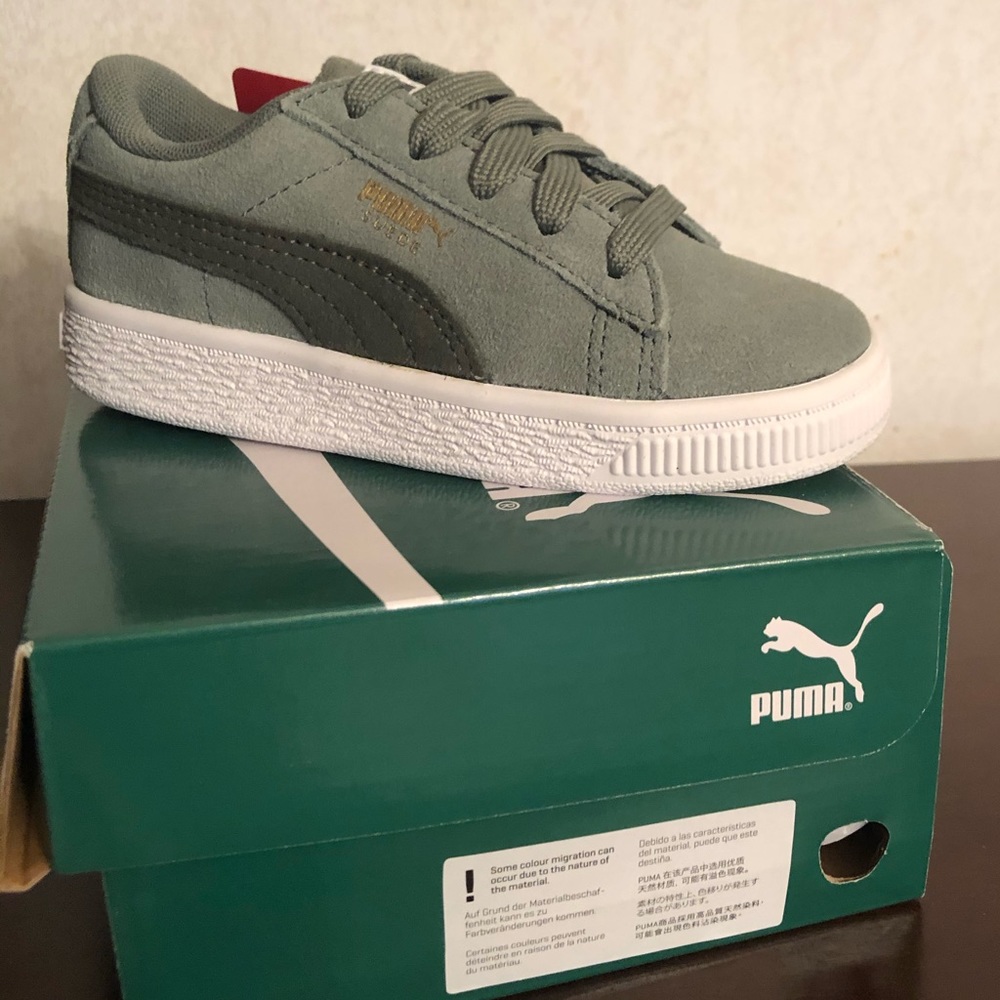 NWT Puma Suede Classics Toddler